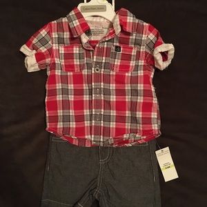 Calvin Klein 2 piece baby set